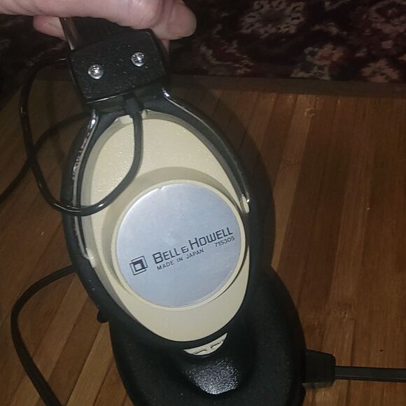 Vintage Bell & Howell Headphones w/ Mic Mono model 715305 Retro Ear-Cup Look New - Picture 2 of 16